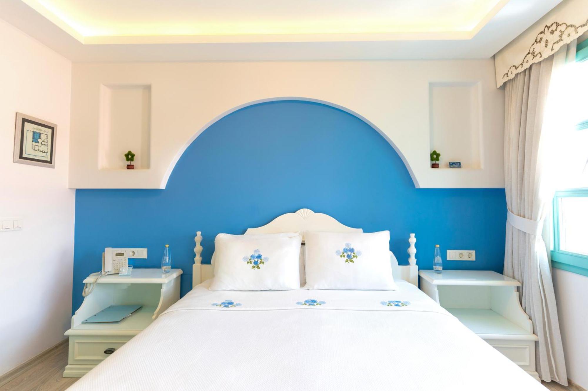Sigacik Gardenya Buti̇K Otel Exterior photo