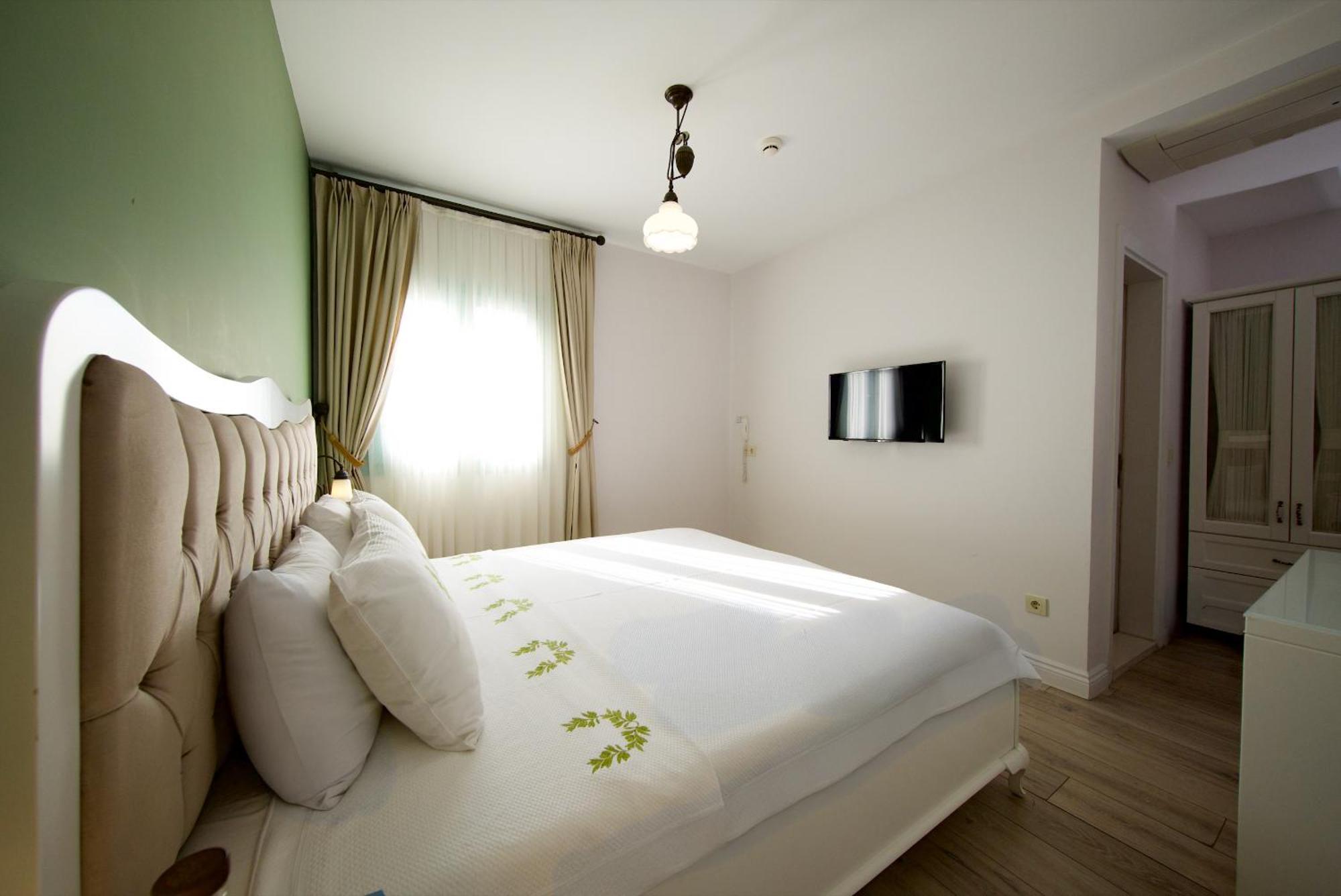 Sigacik Gardenya Buti̇K Otel Exterior photo